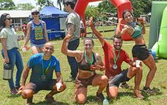 Foto de la galería: Primera prueba de carrera inclusiva en barro en el Centro de Cazadores