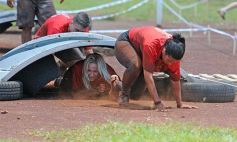 Foto de la galería: Primera prueba de carrera inclusiva en barro en el Centro de Cazadores