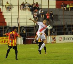 Foto de la galería: Guaraní rescató un empate ante Sarmiento