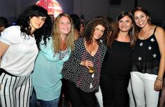 Foto de la galería: La última Noche Retro del Año: un éxito en La Aventura