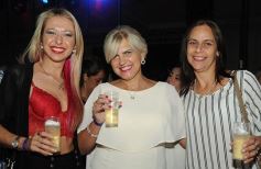 Foto de la galería: La última Noche Retro del Año: un éxito en La Aventura