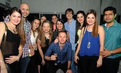 Foto de la galería: La última Noche Retro del Año: un éxito en La Aventura