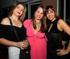 Foto de la galería: La última Noche Retro del Año: un éxito en La Aventura