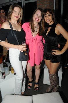 Foto de la galería: La última Noche Retro del Año: un éxito en La Aventura