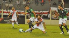 Foto de la galería: Guaraní volvió a sonreír en Villa Sarita