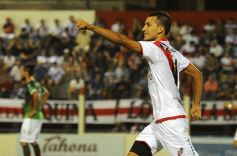 Foto de la galería: Guaraní volvió a sonreír en Villa Sarita