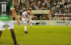 Foto de la galería: Guaraní volvió a sonreír en Villa Sarita