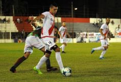 Foto de la galería: Guaraní volvió a sonreír en Villa Sarita