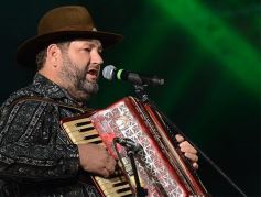 Foto de la galería: El público fue el gran protagonista de la segunda noche del Festival del Litoral