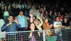 Foto de la galería: El público fue el gran protagonista de la segunda noche del Festival del Litoral