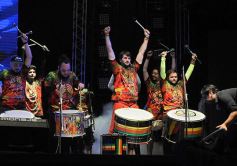 Foto de la galería: El público fue el gran protagonista de la segunda noche del Festival del Litoral