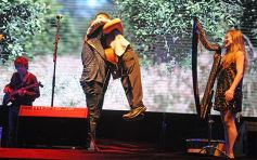 Foto de la galería: El público fue el gran protagonista de la segunda noche del Festival del Litoral