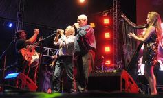 Foto de la galería: El público fue el gran protagonista de la segunda noche del Festival del Litoral