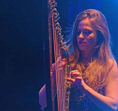 Foto de la galería: El público fue el gran protagonista de la segunda noche del Festival del Litoral