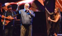 Foto de la galería: El público fue el gran protagonista de la segunda noche del Festival del Litoral