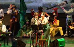 Foto de la galería: El público fue el gran protagonista de la segunda noche del Festival del Litoral