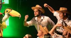 Foto de la galería: El público fue el gran protagonista de la segunda noche del Festival del Litoral