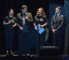 Foto de la galería: Lo que dejó el cierre de lujo del Festival del Litoral: imágenes inolvidables
