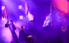 Foto de la galería: Lo que dejó el cierre de lujo del Festival del Litoral: imágenes inolvidables