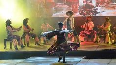 Foto de la galería: Lo que dejó el cierre de lujo del Festival del Litoral: imágenes inolvidables