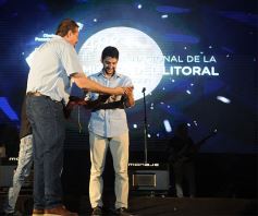 Foto de la galería: Lo que dejó el cierre de lujo del Festival del Litoral: imágenes inolvidables