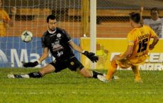 Foto de la galería: Crucero contundente: goleó en Santa Inés