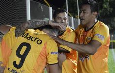 Foto de la galería: Crucero contundente: goleó en Santa Inés