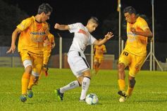 Foto de la galería: Crucero contundente: goleó en Santa Inés