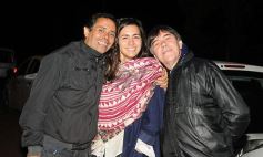 Foto de la galería: El amigo Arnaldo Santa Cruz festejó el cumple a lo grande: familia, amigos y música