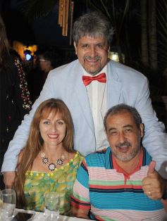 Foto de la galería: El amigo Arnaldo Santa Cruz festejó el cumple a lo grande: familia, amigos y música