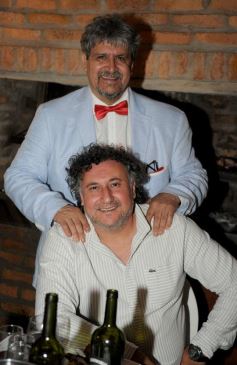 Foto de la galería: El amigo Arnaldo Santa Cruz festejó el cumple a lo grande: familia, amigos y música