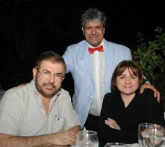 Foto de la galería: El amigo Arnaldo Santa Cruz festejó el cumple a lo grande: familia, amigos y música