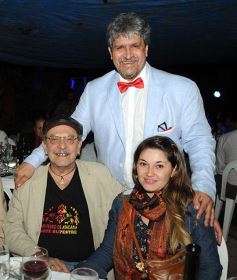 Foto de la galería: El amigo Arnaldo Santa Cruz festejó el cumple a lo grande: familia, amigos y música