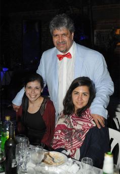 Foto de la galería: El amigo Arnaldo Santa Cruz festejó el cumple a lo grande: familia, amigos y música