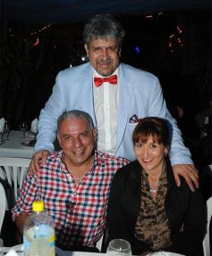 Foto de la galería: El amigo Arnaldo Santa Cruz festejó el cumple a lo grande: familia, amigos y música