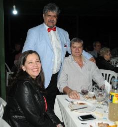 Foto de la galería: El amigo Arnaldo Santa Cruz festejó el cumple a lo grande: familia, amigos y música