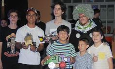 Sixto Fotografías. Sociedad. Educación - “Robotic Night 2 - Evolution”: los chicos de la Escuela de Robótica mostraron sus robots