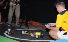 Foto de la galería: “Robotic Night 2 - Evolution”: los chicos de la Escuela de Robótica mostraron sus robots