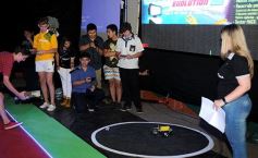 Foto de la galería: “Robotic Night 2 - Evolution”: los chicos de la Escuela de Robótica mostraron sus robots