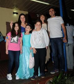 Foto de la galería: Los talentosos mini actores pusieron en escena La Cenicienta en el Vicente Cidade