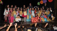 Foto de la galería: Los talentosos mini actores pusieron en escena La Cenicienta en el Vicente Cidade