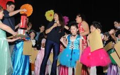 Foto de la galería: Los talentosos mini actores pusieron en escena La Cenicienta en el Vicente Cidade