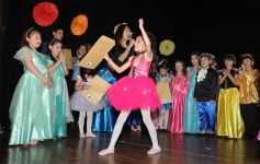 Foto de la galería: Los talentosos mini actores pusieron en escena La Cenicienta en el Vicente Cidade