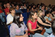 Foto de la galería: Los talentosos mini actores pusieron en escena La Cenicienta en el Vicente Cidade