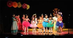 Foto de la galería: Los talentosos mini actores pusieron en escena La Cenicienta en el Vicente Cidade