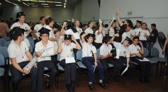 Foto de la galería: Cierre de año y colación de los chicos del Colegio del Carmen en el Centro de Convenciones