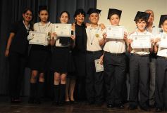 Foto de la galería: Cierre de año y colación de los chicos del Colegio del Carmen en el Centro de Convenciones