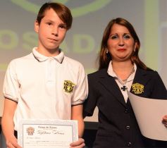 Foto de la galería: Cierre de año y colación de los chicos del Colegio del Carmen en el Centro de Convenciones