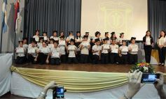 Foto de la galería: Cierre de año y colación de los chicos del Colegio del Carmen en el Centro de Convenciones