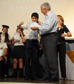 Foto de la galería: Cierre de año y colación de los chicos del Colegio del Carmen en el Centro de Convenciones